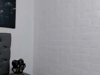 dannyy-gold Live Webcam on CamSoda
