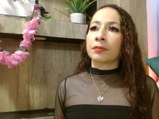 floraginette Live Webcam on CamSoda