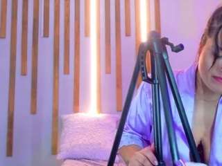  lunaa-jonhsonn chat room