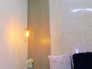 Lunaa-jonhsonn live webcam show