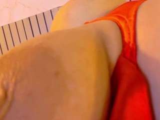 Lunaa-jonhsonn live cam — anal, black hair, toys