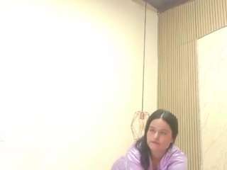 Lunaa-jonhsonn live cam preview