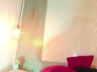 Lunaa-jonhsonn live cam preview