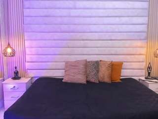 victoriaablair's CamSoda show and profile