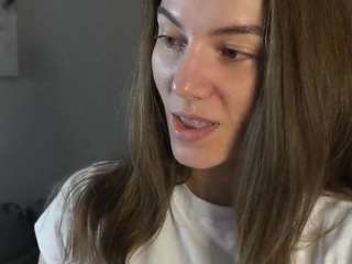 breckgreenhouse Live Webcam on CamSoda