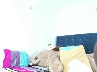 damonyalessia Live Webcam on CamSoda