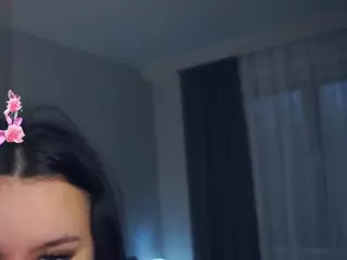 Eadlin And Wilone's Live Sex Cam Show