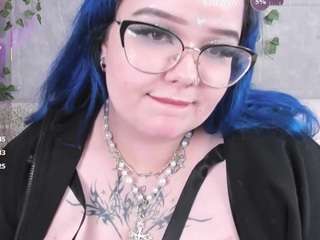 lilmilkylilly