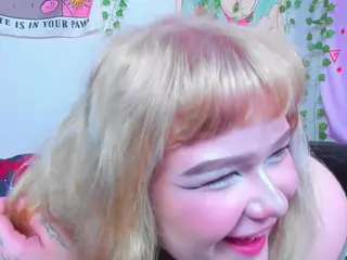 LilMilkyLilly's Live Sex Cam Show