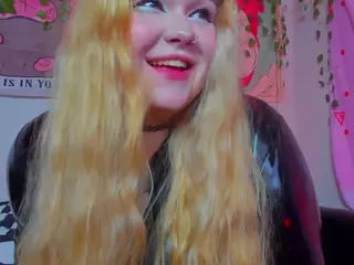 LilMilkyLilly's Live Sex Cam Show