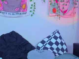 LilMilkyLilly's Live Sex Cam Show