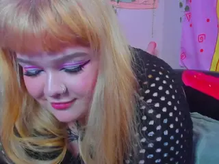 LilMilkyLilly's Live Sex Cam Show