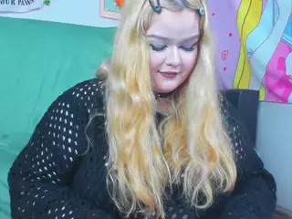 LilMilkyLilly's Live Sex Cam Show