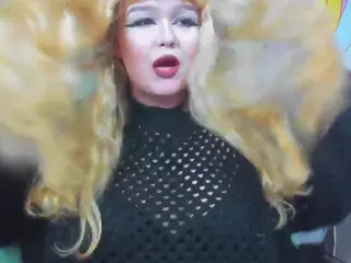 LilMilkyLilly's Live Sex Cam Show