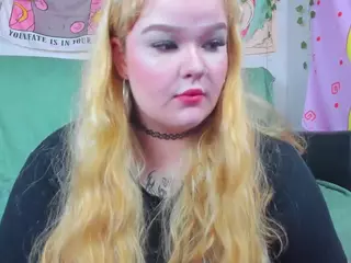 LilMilkyLilly's Live Sex Cam Show