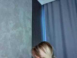vialeta-baby's Live Sex Cam Show