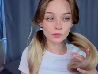 vialeta-baby's Live Sex Cam Show