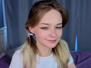 vialeta-baby's Live Sex Cam Show