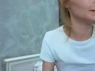 vialeta-baby's Live Sex Cam Show