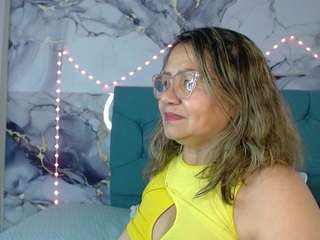 vickysweett Live Webcam on CamSoda