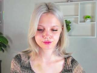 Amanda-Whi1e