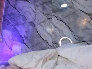 alicestonee Live Webcam on CamSoda