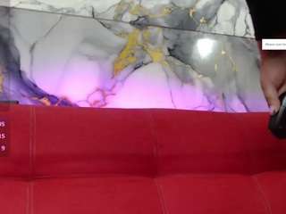 alicestonee's CamSoda show and profile