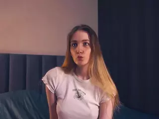 ArdithHewlett's Live Sex Cam Show