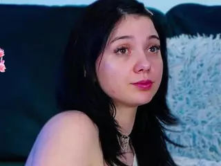 AveryWillow's Live Sex Cam Show