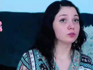 AveryWillow's Live Sex Cam Show