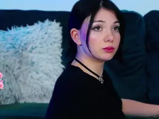 AveryWillow's Live Sex Cam Show