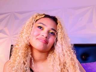  curly-marshall chat room