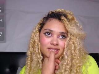 curly-marshall webcam