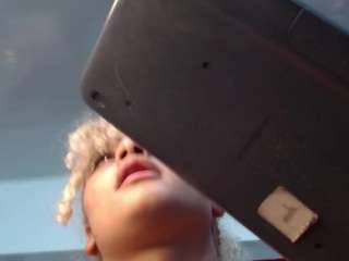 curly-marshall webcam