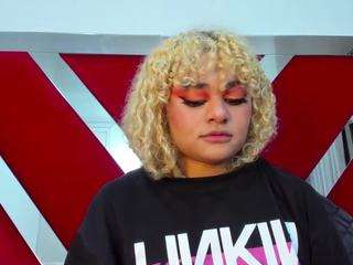 curly-marshall
