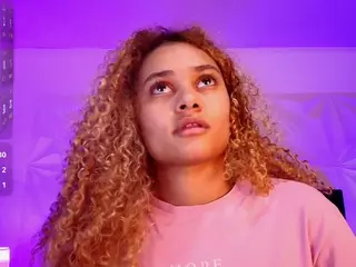 Curly Marshall's Live Sex Cam Show