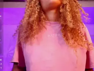 Curly Marshall's Live Sex Cam Show
