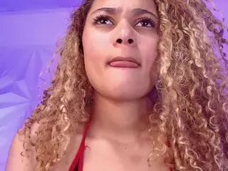 Curly Marshall's Live Sex Cam Show