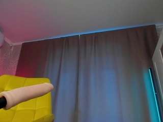 juicy-vikki