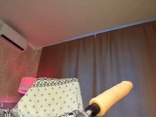 juicy-vikki