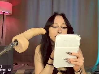 juicy-vikki