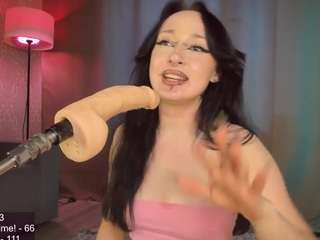 juicy-vikki