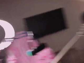 Juicy-Vikki