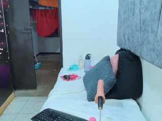 lily-meghan