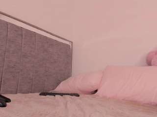 Lol-cutee live cam preview
