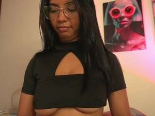 pocahotass-11 webcam