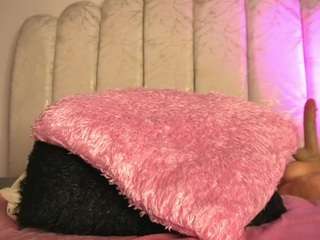 pocahotass-11 Sex Cam Show