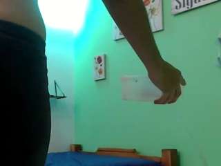 skinnykalitzo18 webcam