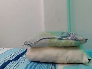 skinnykalitzo18 Sex toys live webcam