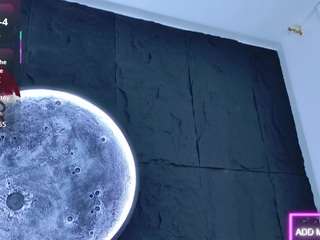 abrilpeach's CamSoda show and profile